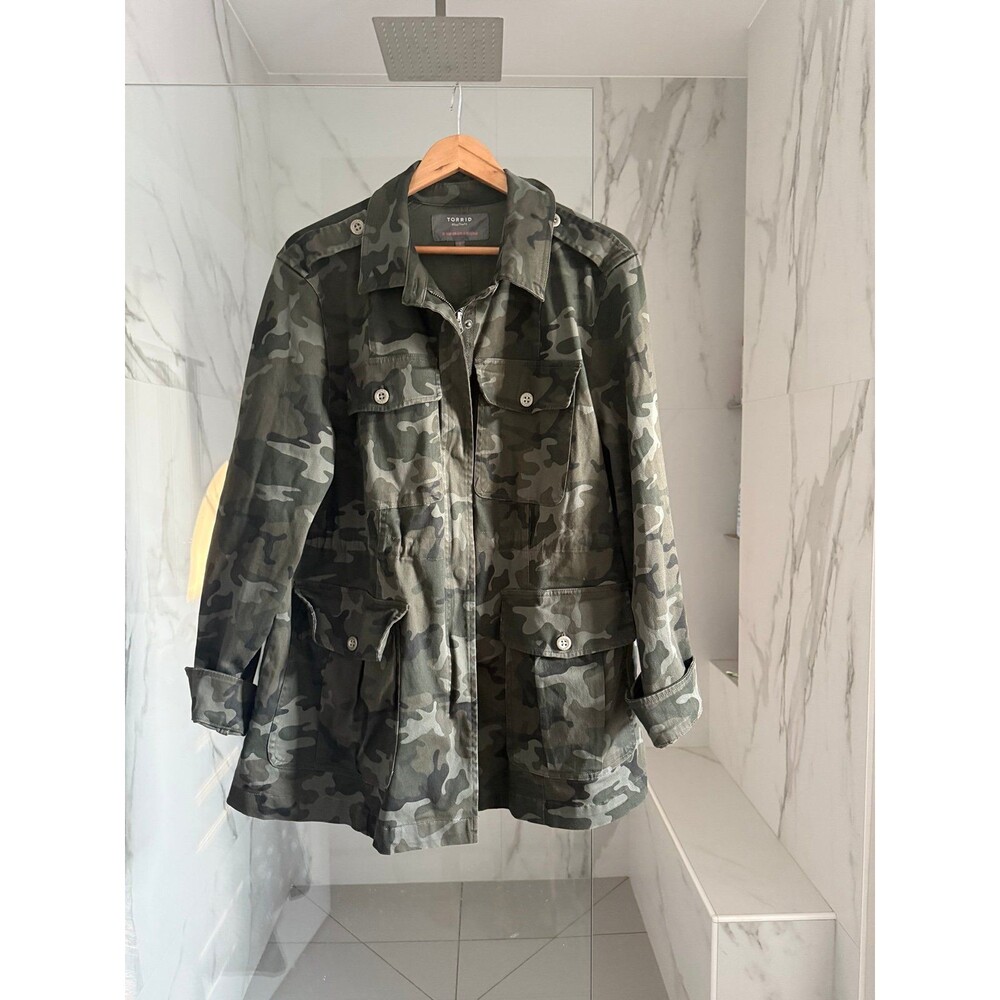 Torrid Women's Camouflage Utility Cotton Anorak Jacket 2X 18/20